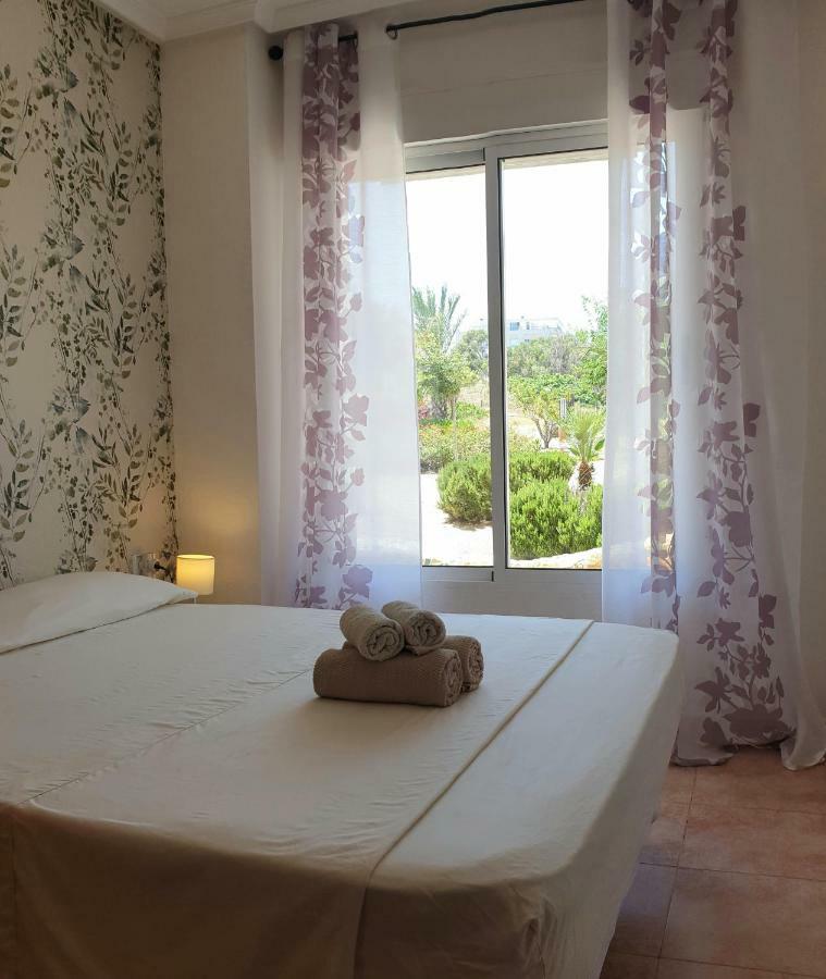 Apartamento Cervantes Guardamar del Segura Luaran gambar